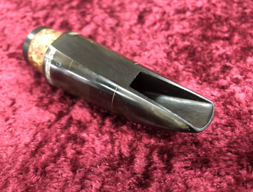 Photo Vintage Ch. Chedville Hard Rubber Bb Clarinet Mouthpiece C .043”
