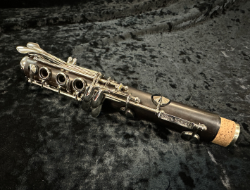 Photo Leblanc Sereanade II Bb Clarinet in Nickel Keys, Serial #8493